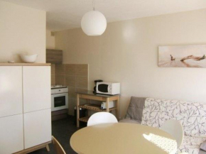 Charmant T2 avec terrasse et parking privé, proche plage, capacité 4 personnes - Marseillan - FR-1-326-495